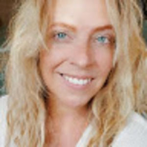 Meet your Posher, Tara rachelle